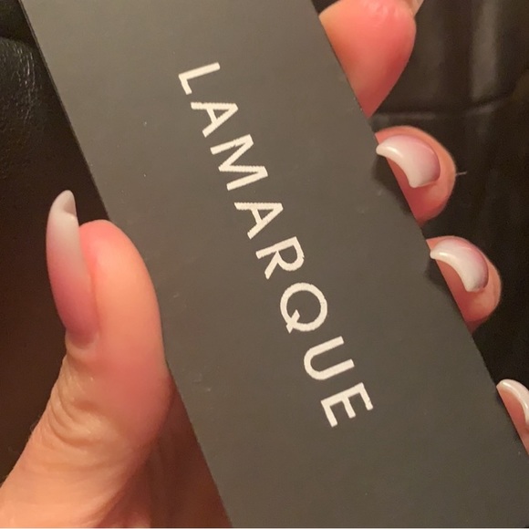 Garnet Leather Shorts in Black
LAMARQUE - REVOLVE -SOLD OUT ONLINE ! Size 0 - Picture 5 of 6